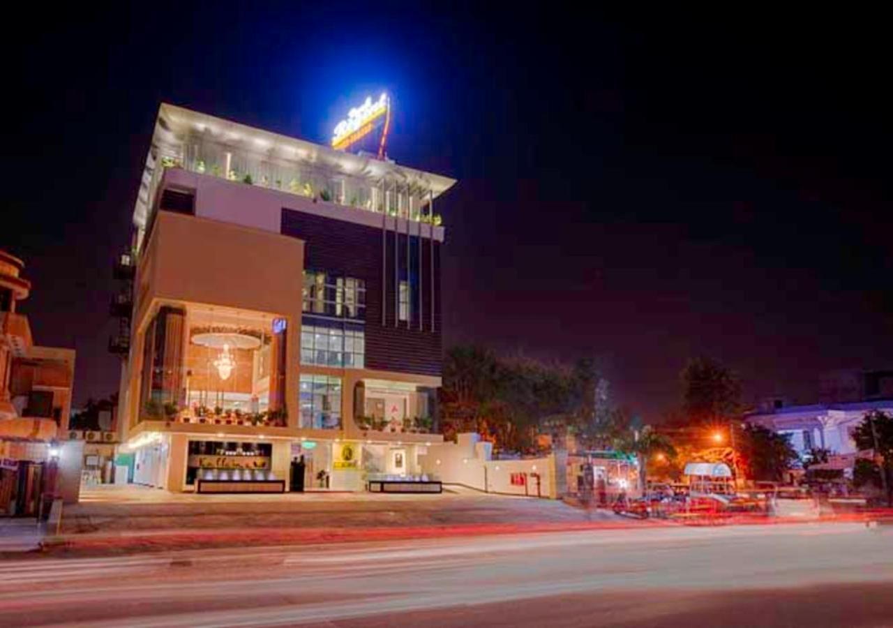 Hotel Park Regent Dzsaipur Kültér fotó