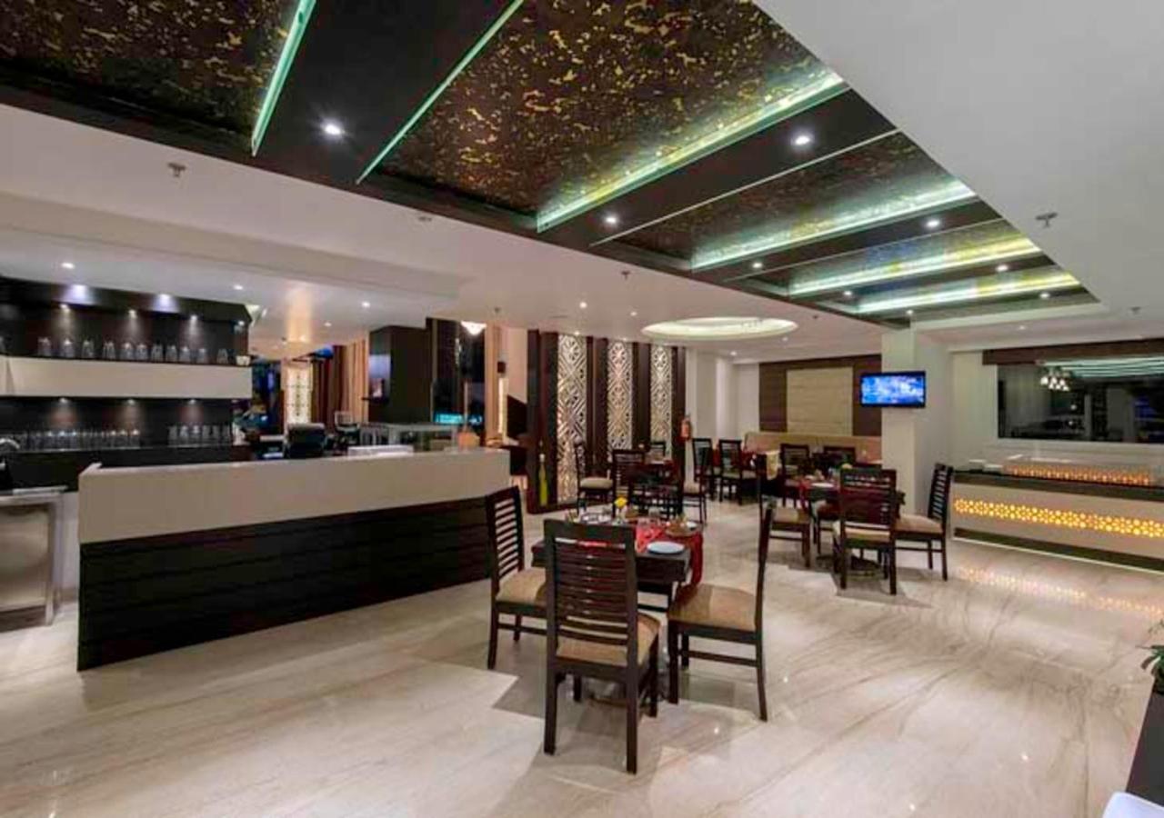 Hotel Park Regent Dzsaipur Kültér fotó